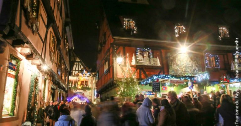 Marchés de Noël en Alsace et dîner spectacle au cabaret